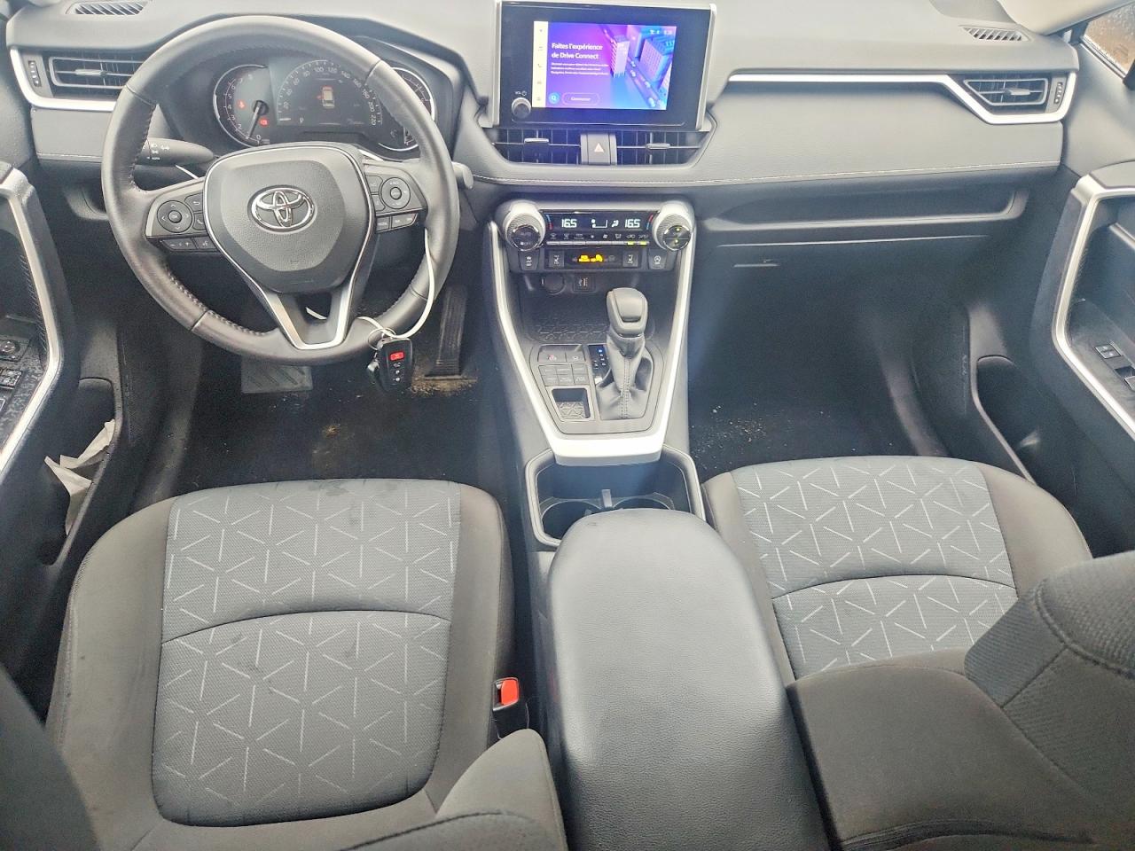 Toyota Rav4 XLE 2025 7