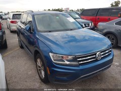 Volkswagen Tiguan SE 2018 2