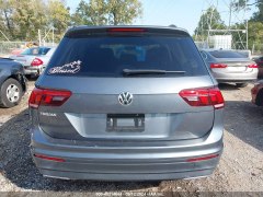 Volkswagen Tiguan S 2019 4