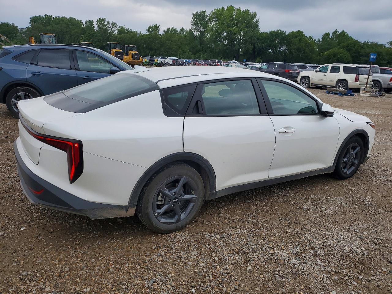 Kia K4 Lxs 2026 2