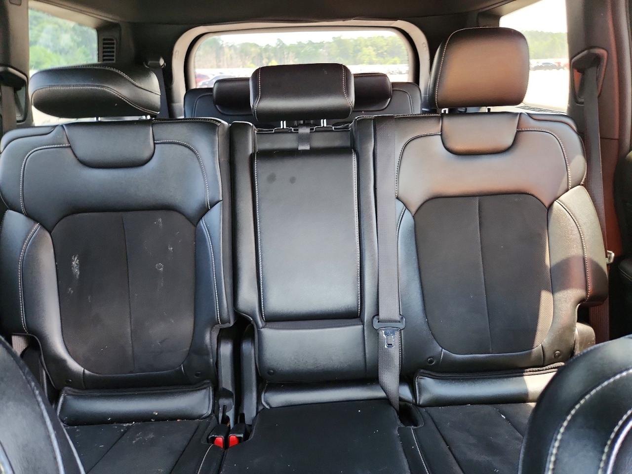 Jeep Grand Cherokee L Laredo 2024 9