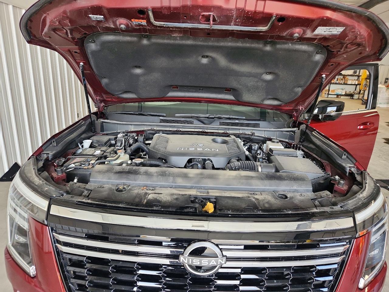 Nissan Armada Platinum Reserve 2025 11