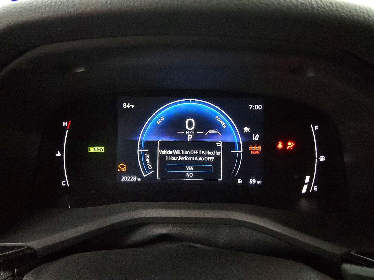 Toyota Camry SE 2025 8