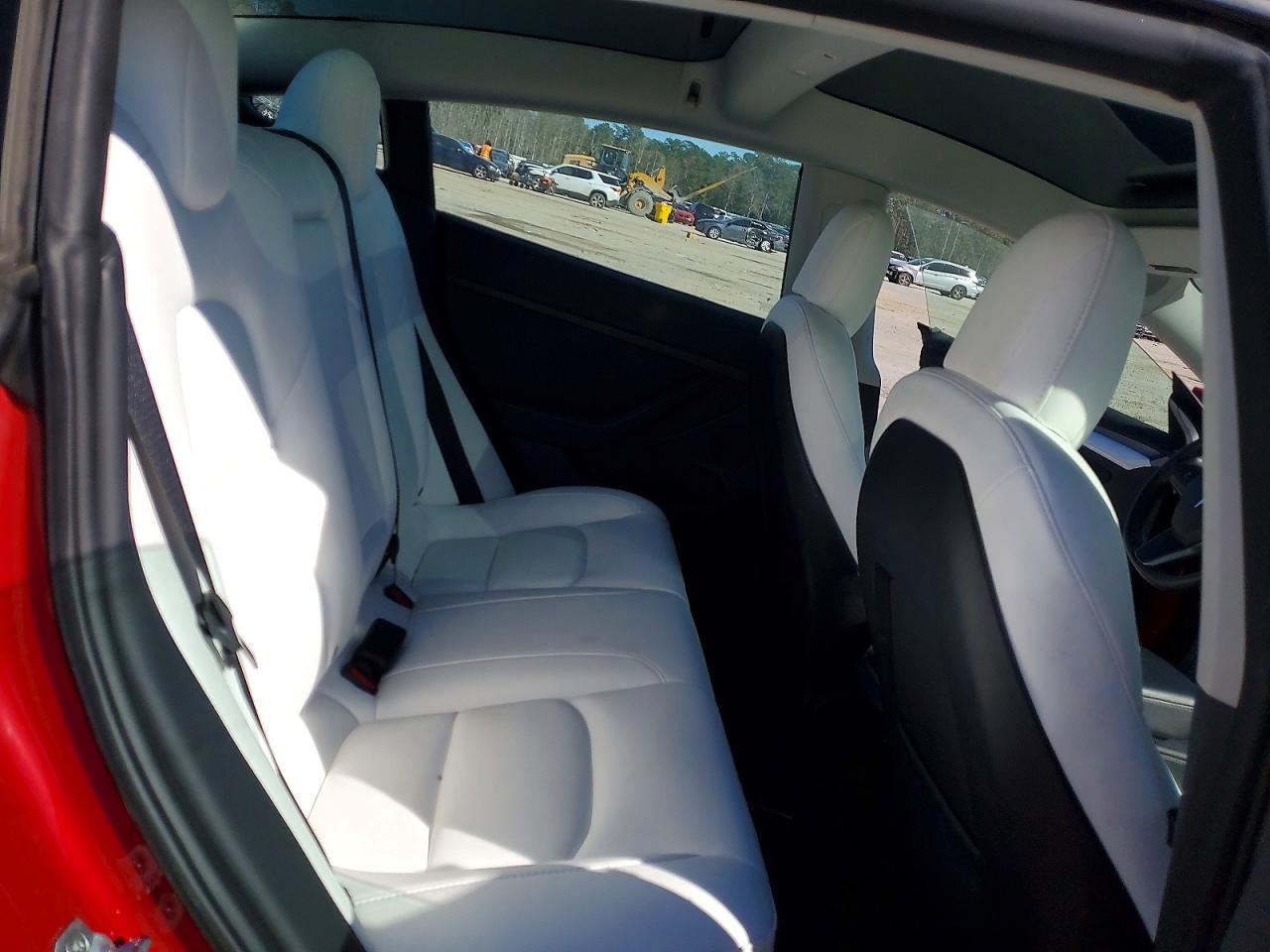 Tesla Model 3 2023 9