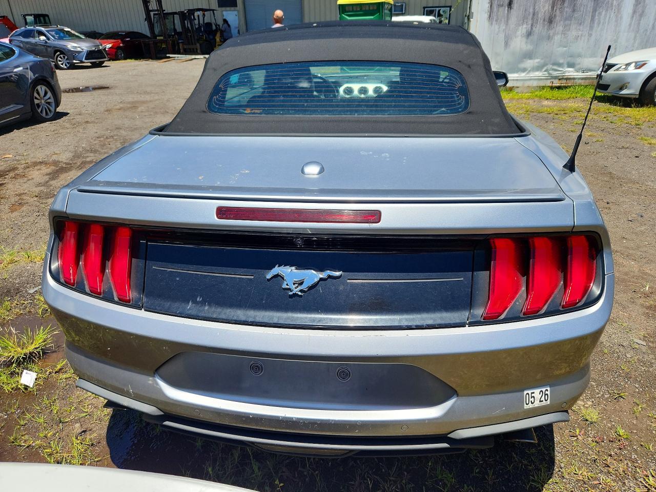 Ford Mustang 2023 5