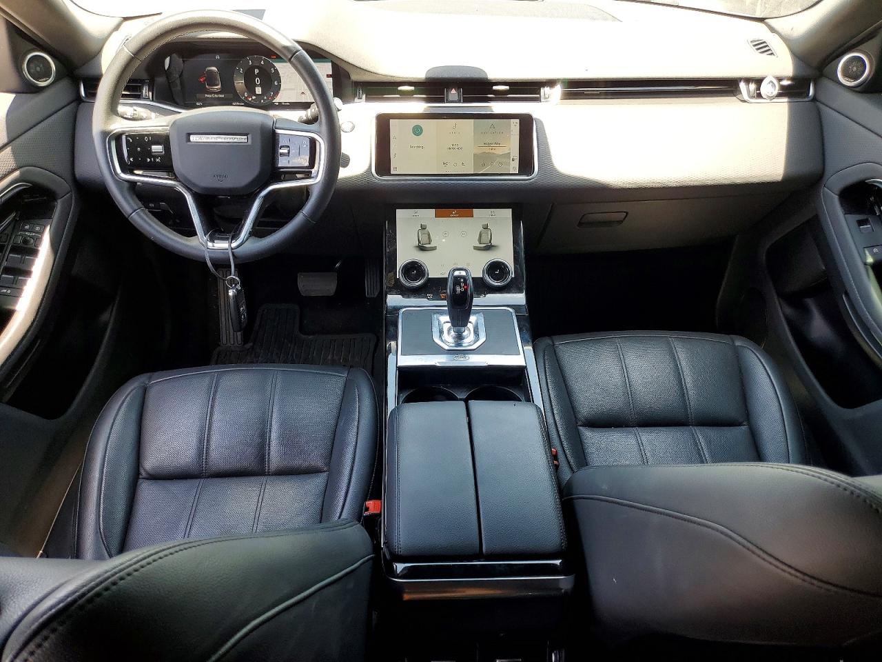 Land Rover Range Rover Evoque S 2023 7