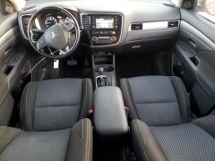 Mitsubishi Outlander SE 2016 7