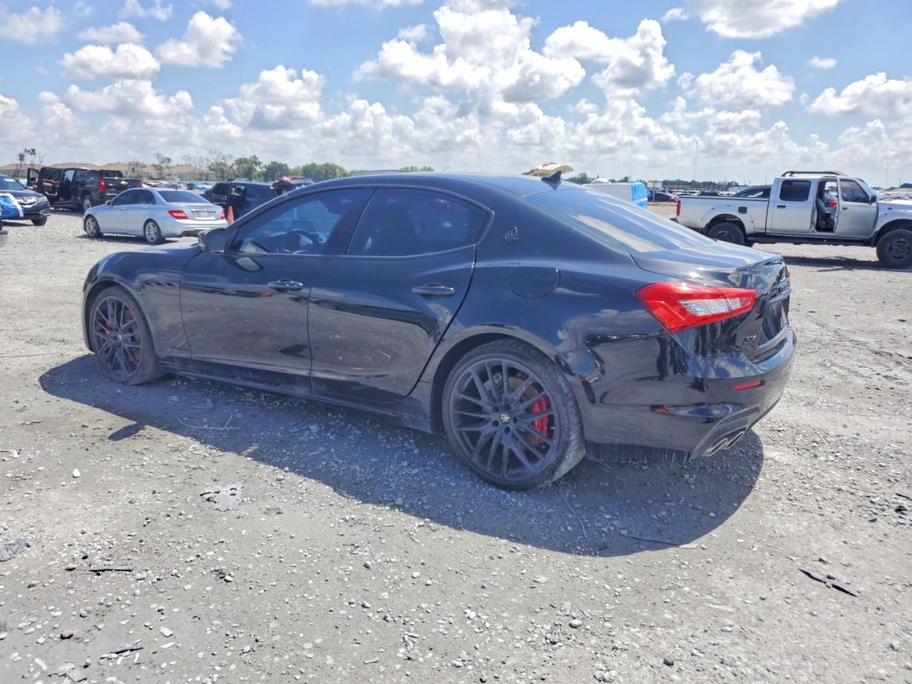 Maserati Ghibli S 2019 1