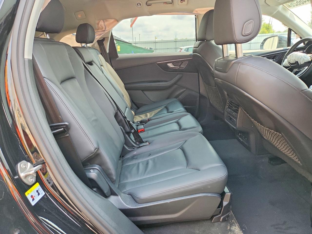 Audi Q7 Premium Plus 2024 10