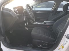 Ford Fusion Hybrid SE 2018 2