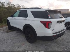 Ford Explorer ST 2022 4