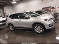 Nissan Rogue SV 2020 2