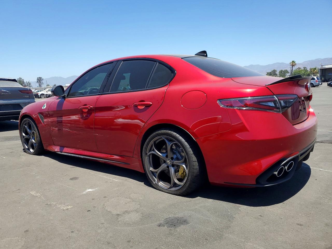 Alfa Romeo Giulia Quadrifoglio 2024 1