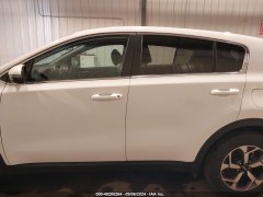 KIA Sportage LX 2020 4