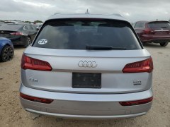 Audi Q5 Premium Plus 2018 3