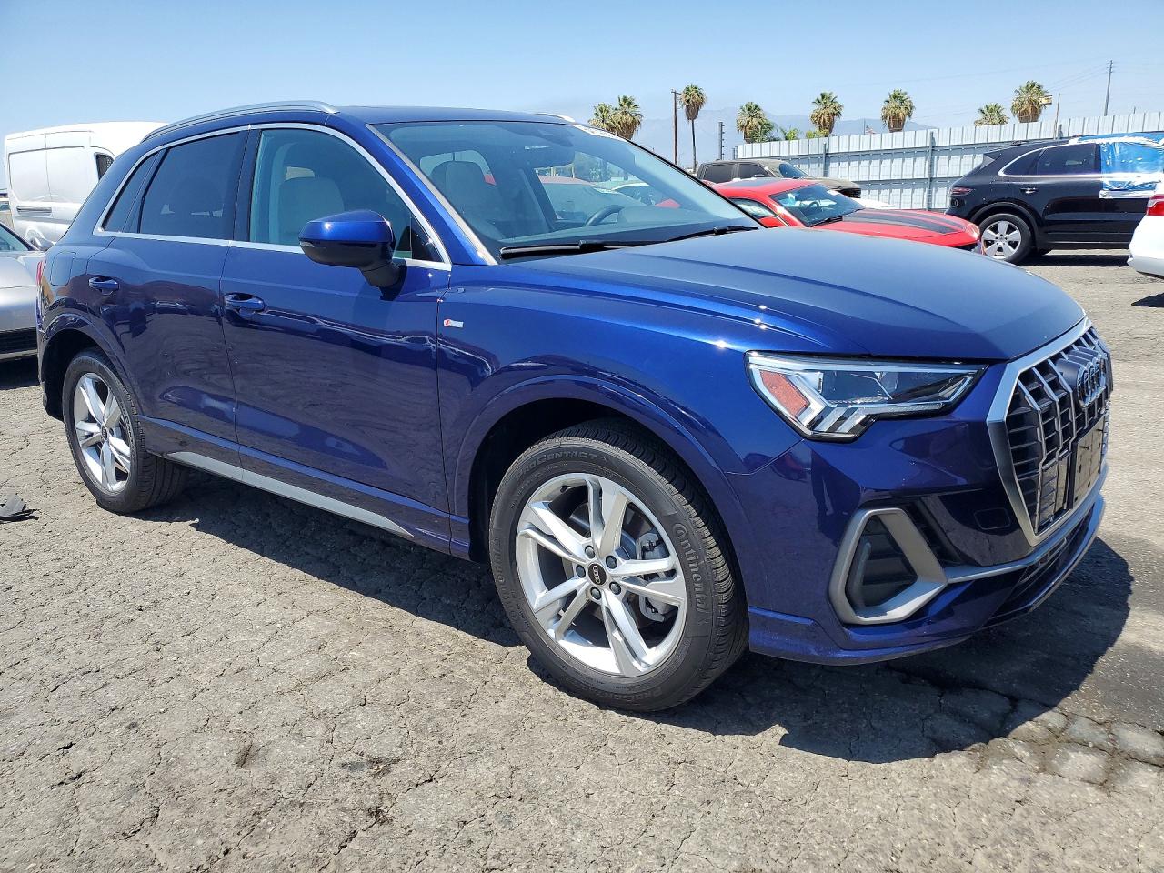 Audi Q3 Premium Plus S Line 45 2024 3