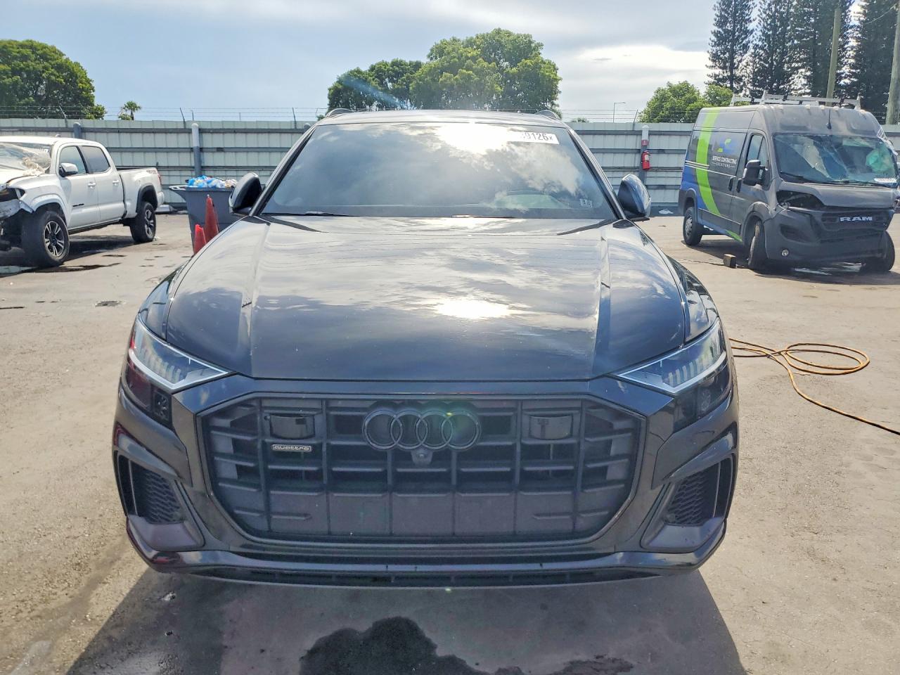 Audi Q8 Premium Plus S-Line 2021 4