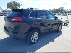 Jeep Cherokee Latitude Plus 2018 4