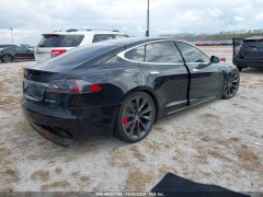 Tesla Model S Performance 2020 8