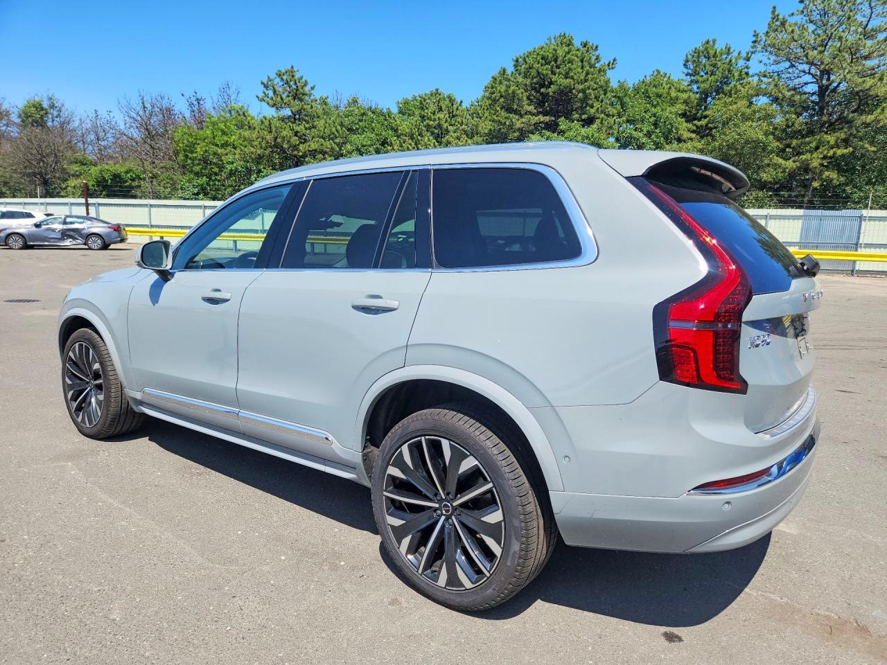 Volvo Xc90 Plus 2026 1