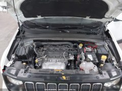 Jeep Renegade Latitude 2019 14