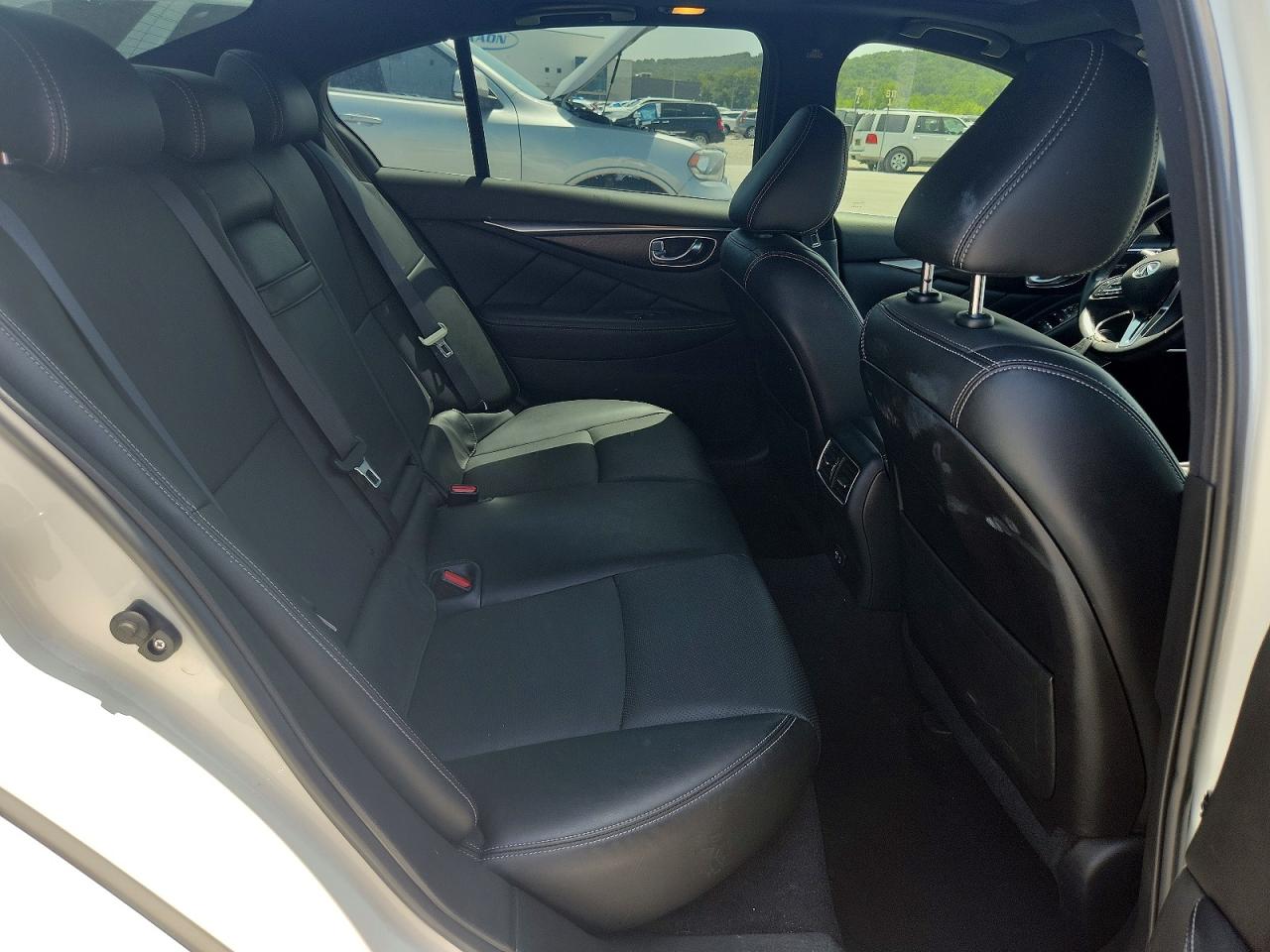 Infiniti Q50 Sensory 2022 9