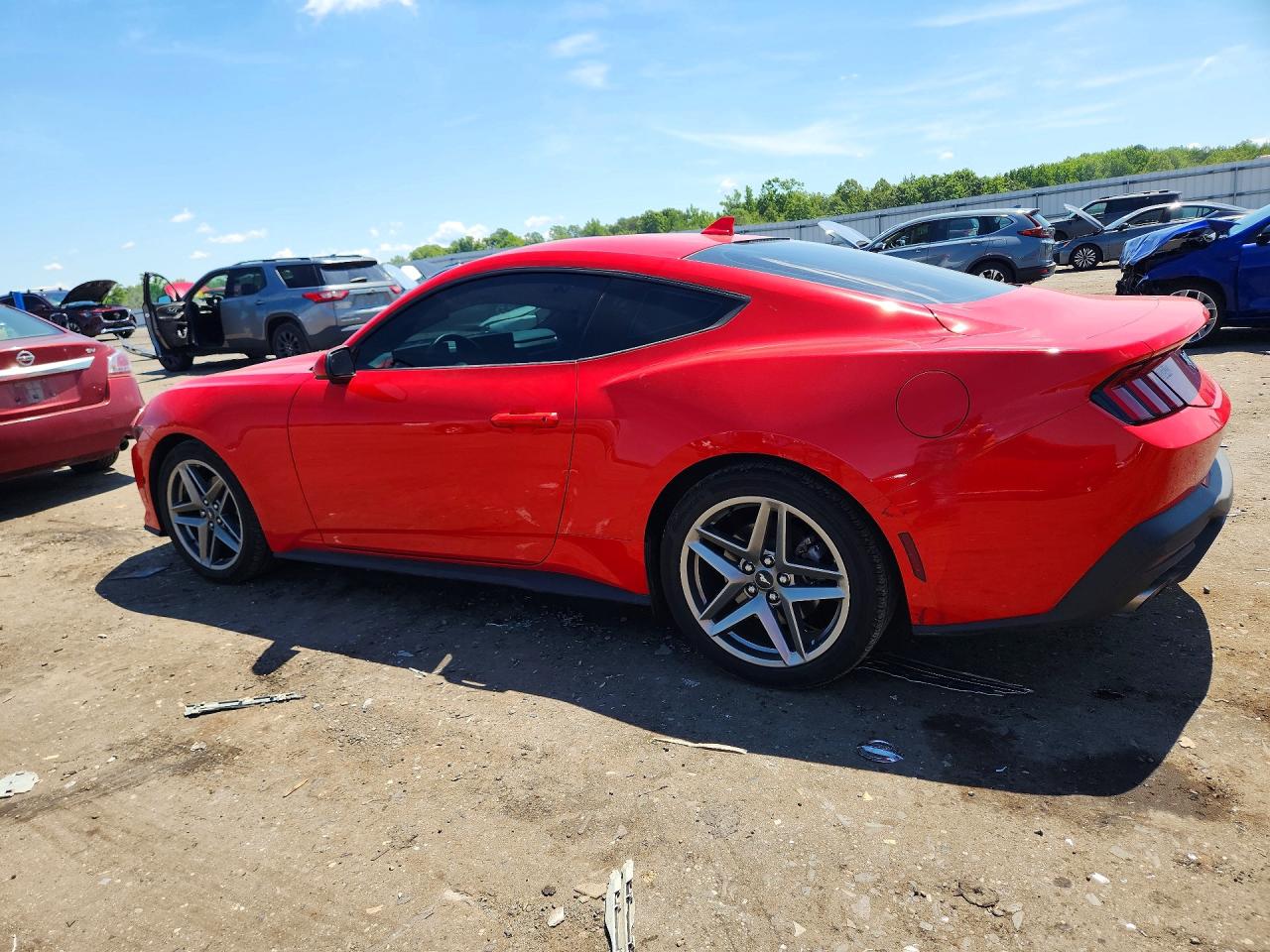 Ford Mustang 2026 1