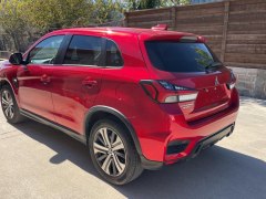 Mitsubishi Outlander Sport ES 2021 2