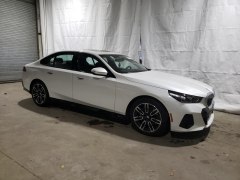 BMW 530i xDrive 2024 2