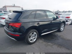 Audi Q5 Premium 2018 4