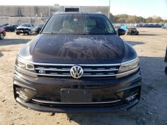 Volkswagen Tiguan SEL R-Line 2018 1