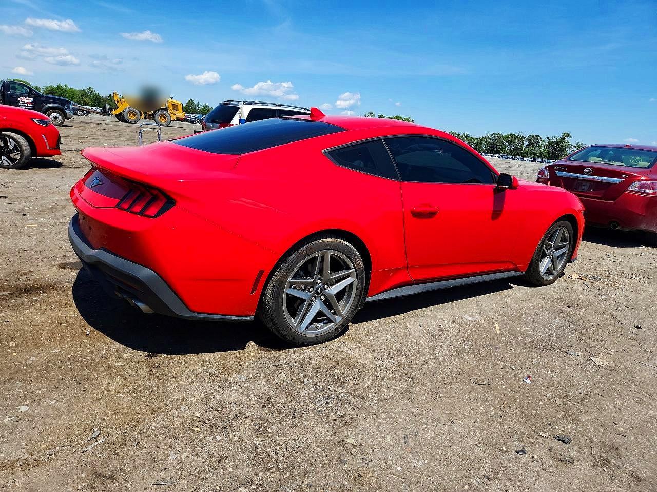 Ford Mustang 2026 2