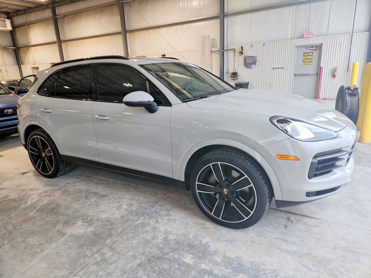 Porsche Cayenne S 2021 3