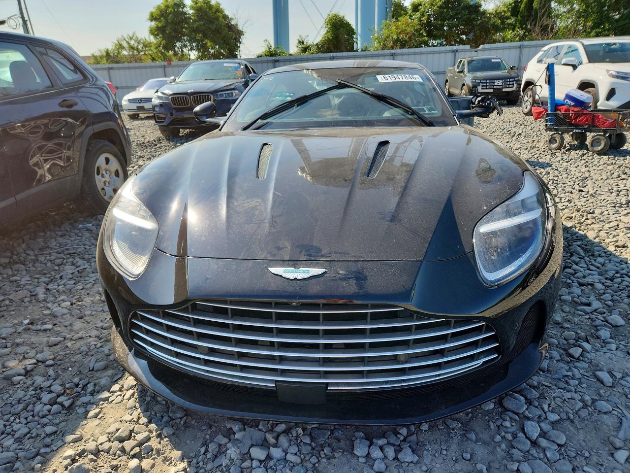 Aston Martin Db12 2024 4