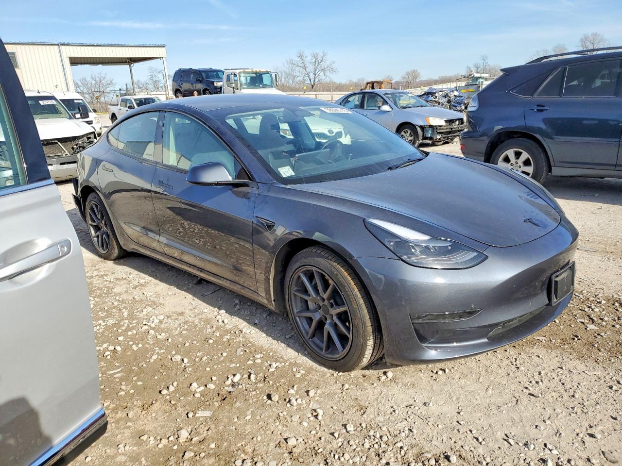 Tesla Model 3 2023 3