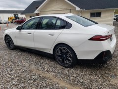 BMW 530i xDrive 2024 5