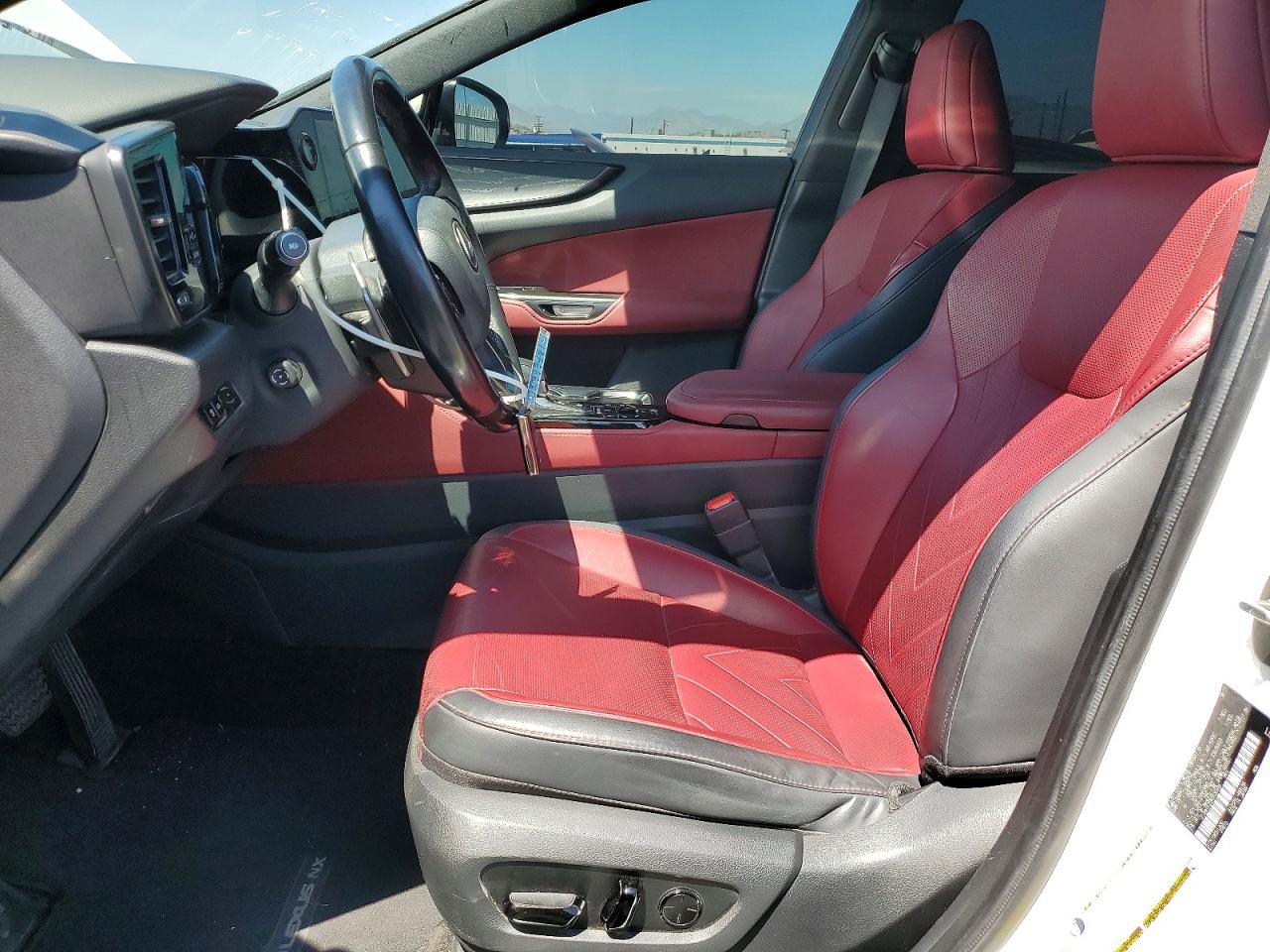 Lexus Nx 450H+ Base 2024 6