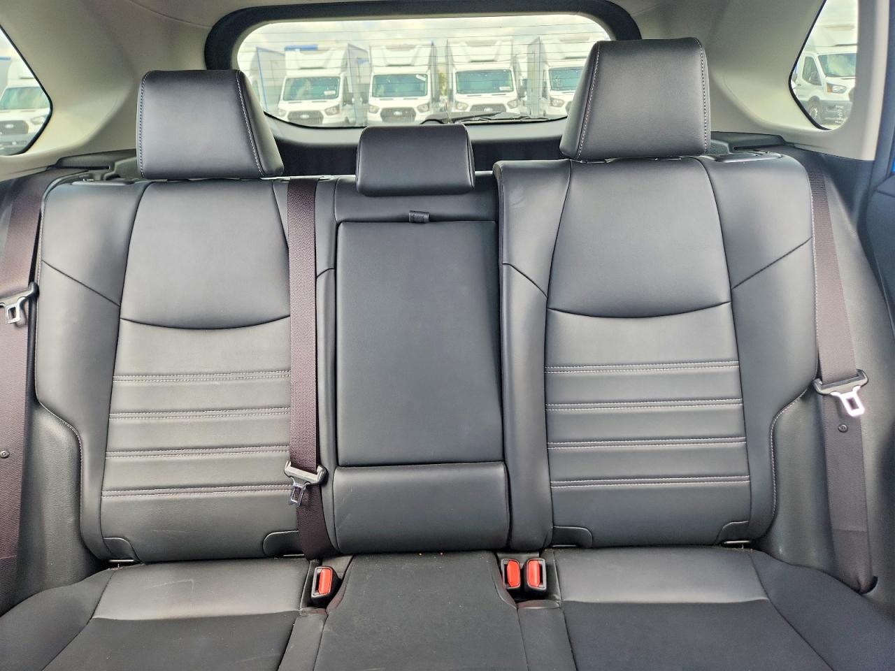 Toyota Rav4 XLE Premium 2019 9