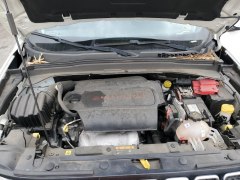 Jeep Renegade Latitude 2019 11