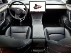 Tesla Model 3 Mid Range 2022 7