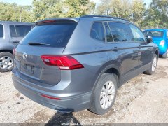 Volkswagen Tiguan S 2019 6