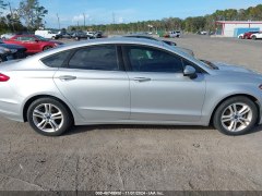 Ford Fusion SE 2018 7
