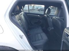 Volkswagen Golf R 2017 11