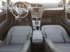 Volkswagen e-Golf SEL 2015 7