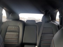 Honda CR-V Touring Hybrid 2024 10