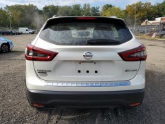 Nissan Rogue Sport SV 2021 4