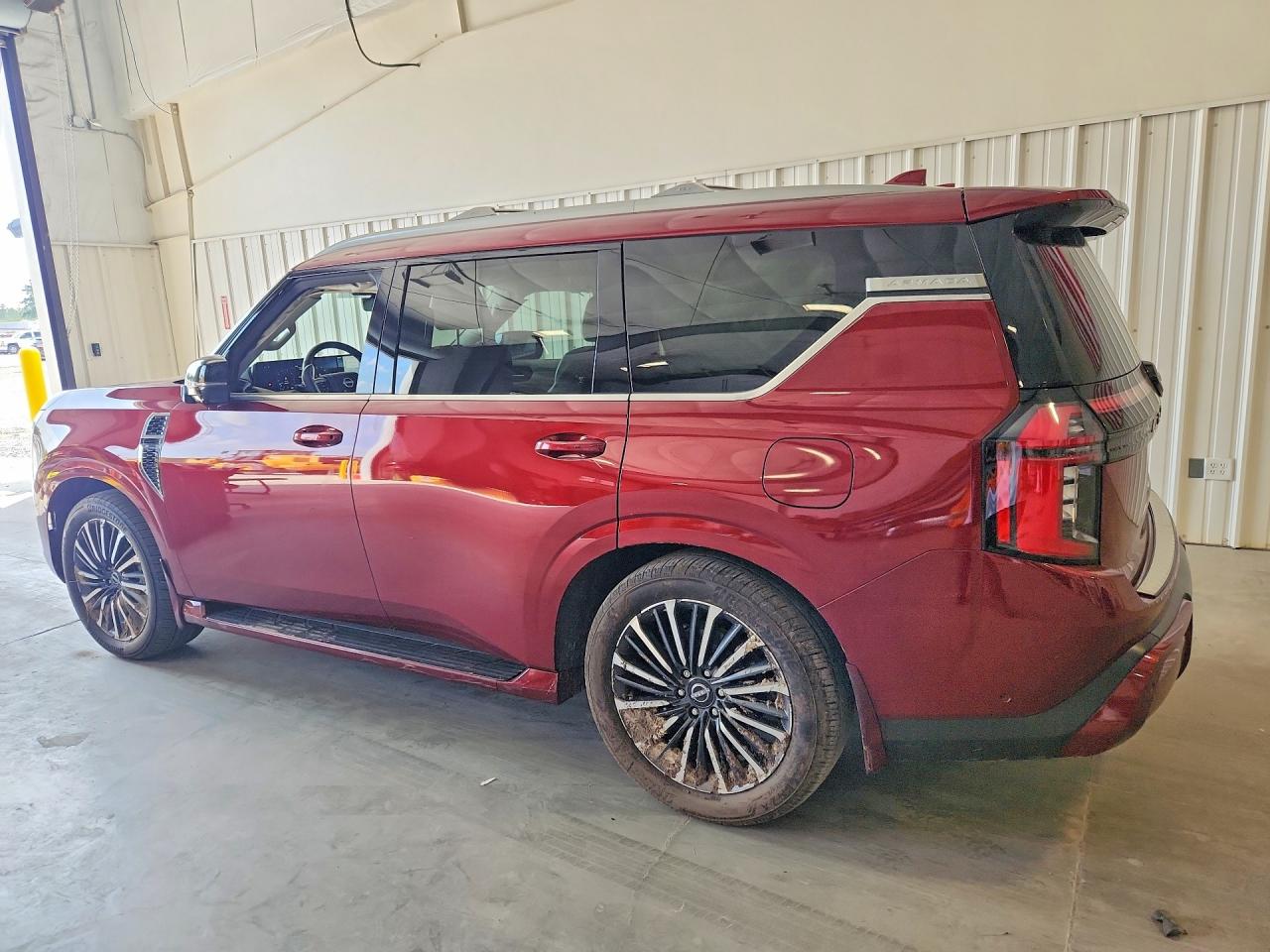 Nissan Armada Platinum Reserve 2025 1