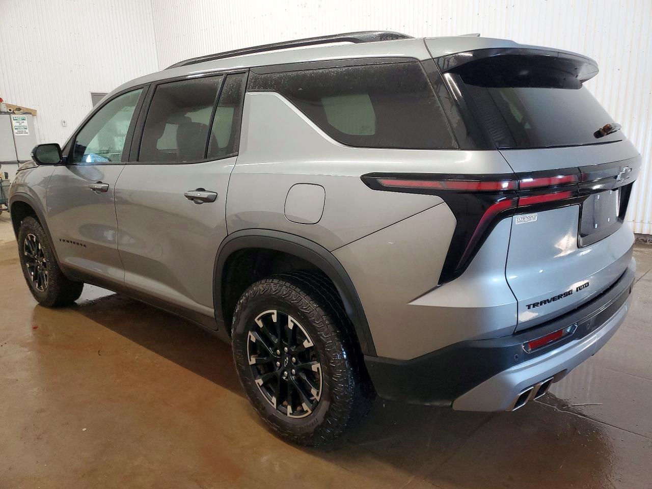 Chevrolet Traverse Z71 2025 1