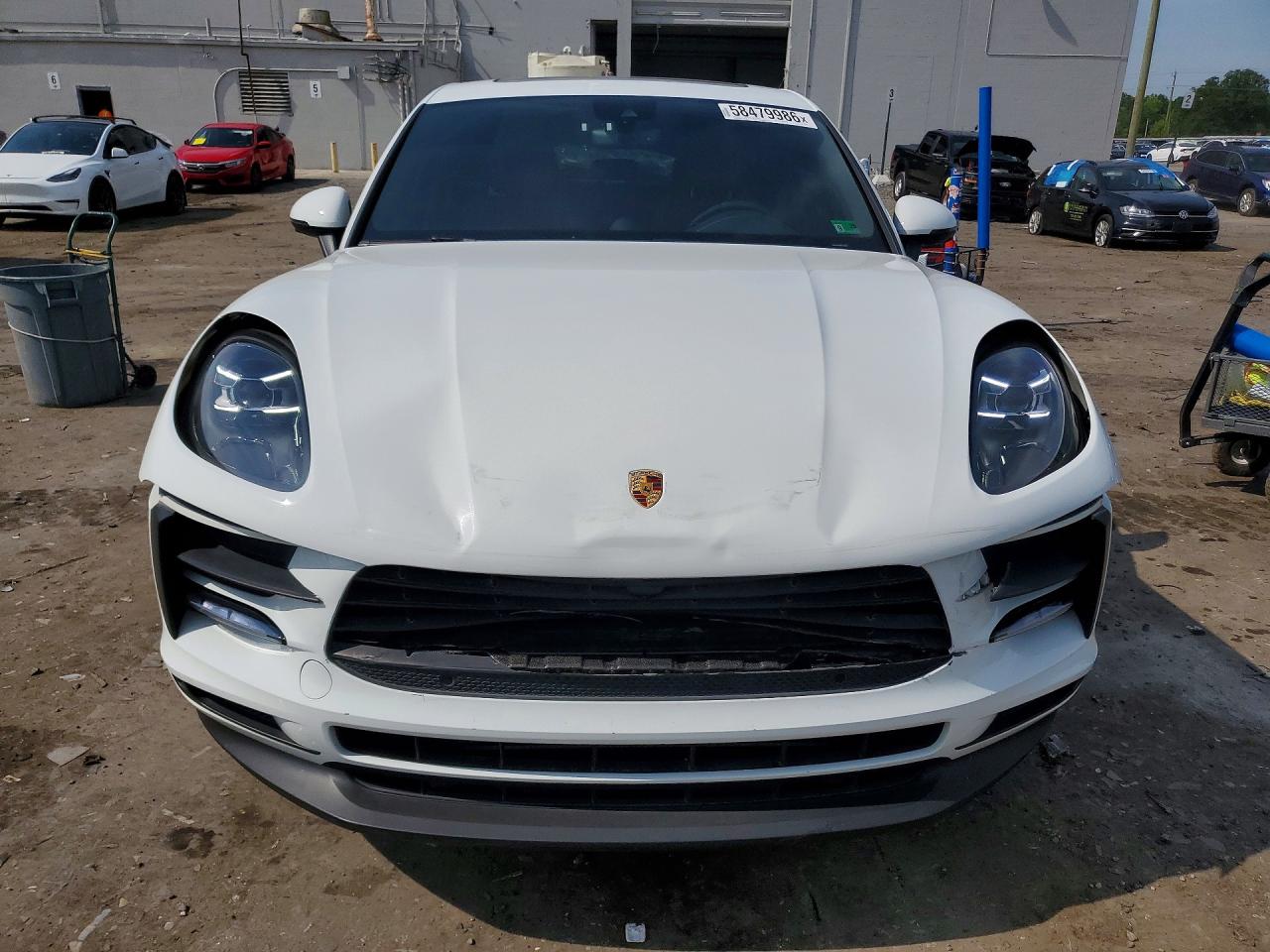 Porsche Macan 2021 4