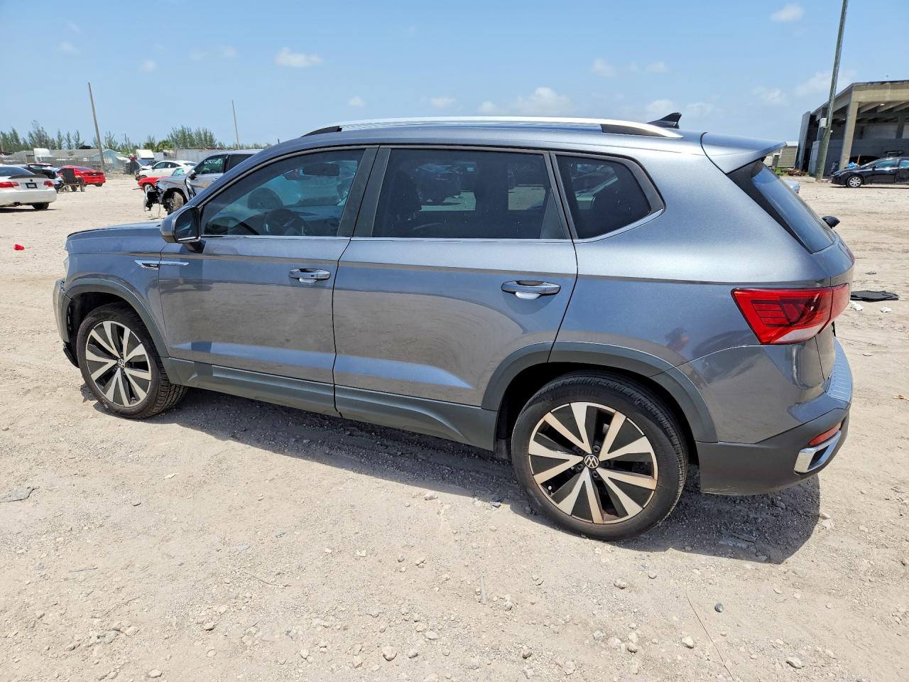 Volkswagen Taos SE 2022 1